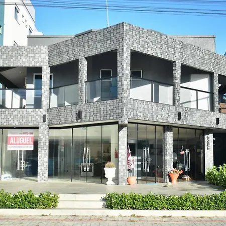 Residencial Melfi 3 - Apto 02 - Frente Avenida-2
